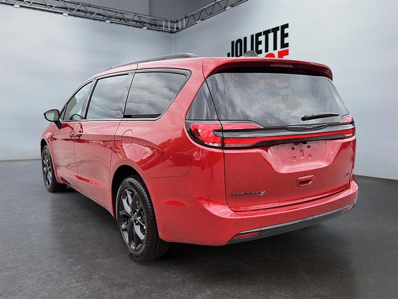 chrysler Pacifica 2026 - 3