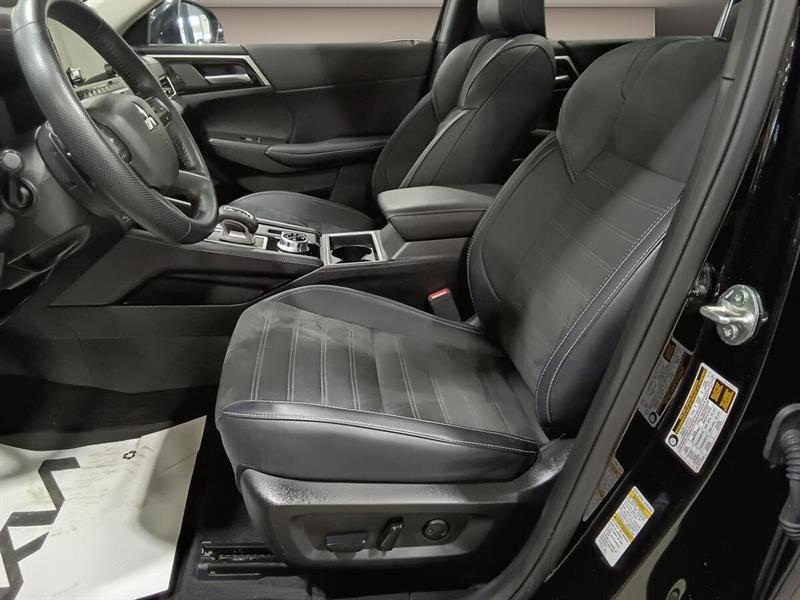 mitsubishi Outlander rechargeable 2024 - 21