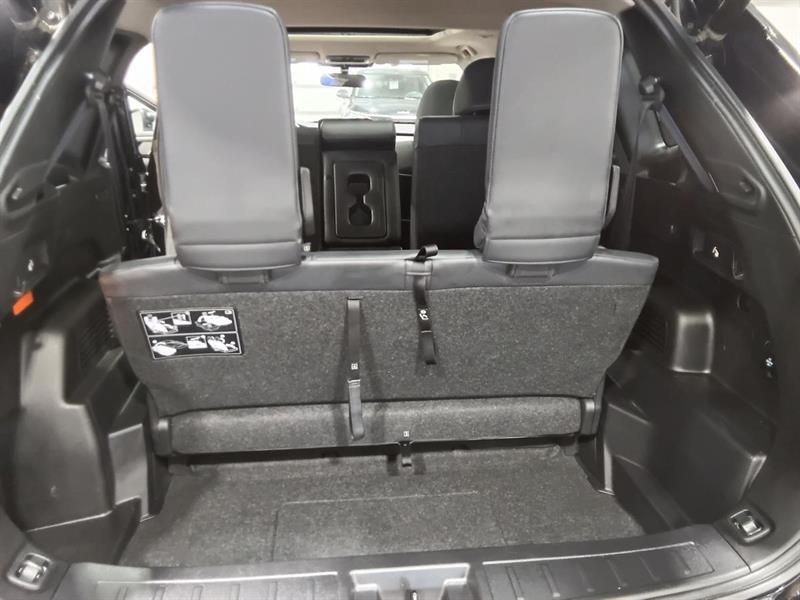 mitsubishi Outlander rechargeable 2024 - 32