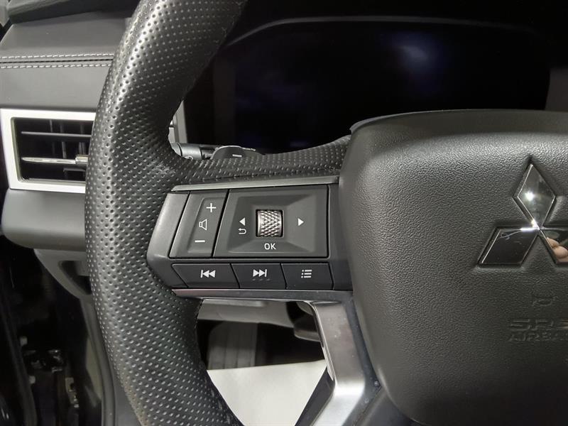 mitsubishi Outlander rechargeable 2024 - 34