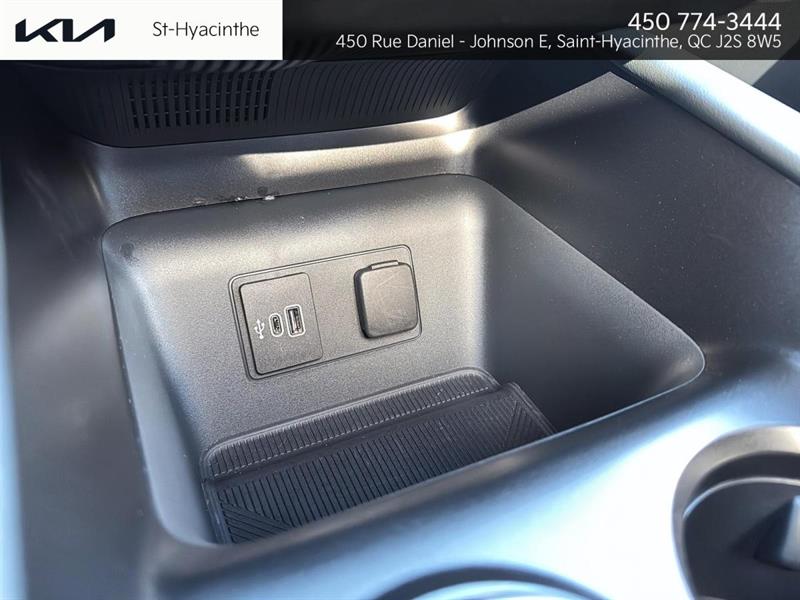 ford Explorer 2026 - 15