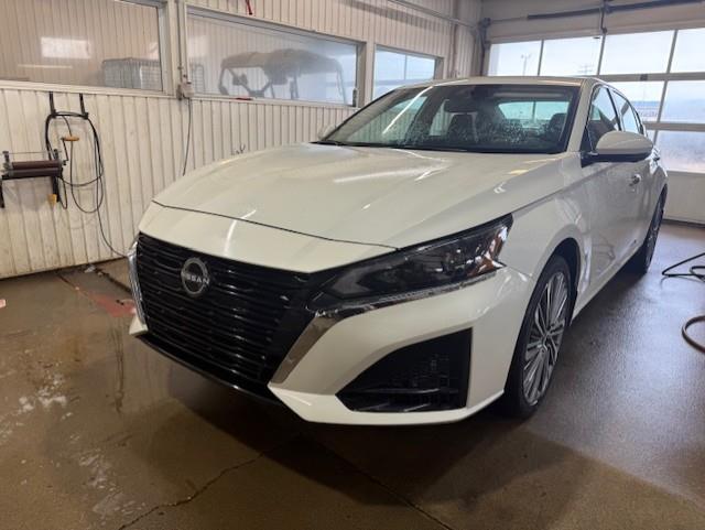 nissan Altima 2024