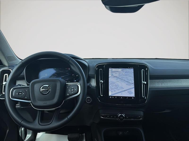 volvo XC40 2025 - 14