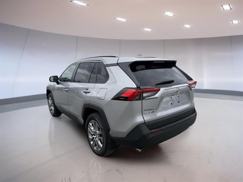 toyota RAV4 2023 - 8