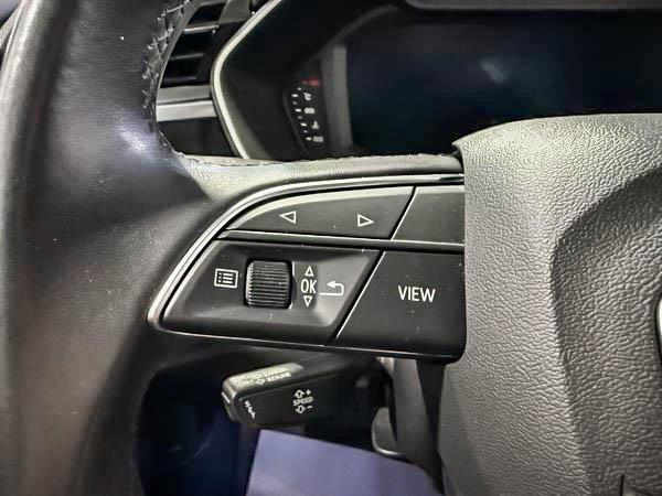 audi Q3 2021 - 16