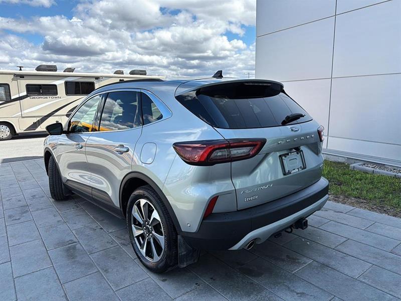 ford Escape 2023 - 2