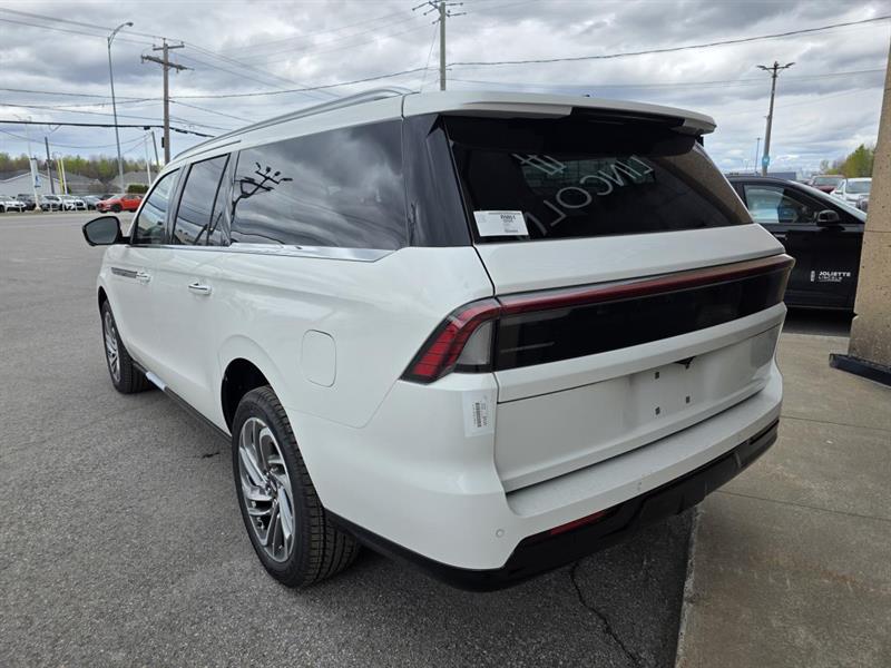 lincoln Navigator 2026 - 5