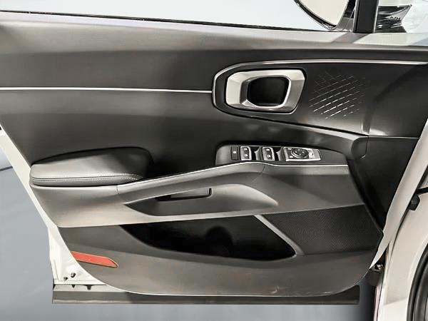 kia Sorento 2022 - 11