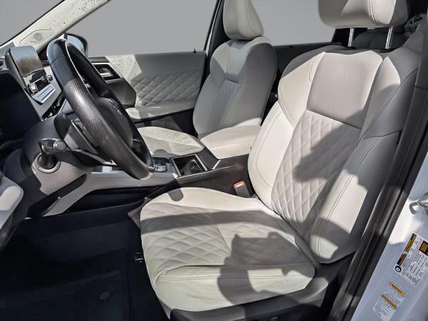 mitsubishi Outlander PHEV 2023 - 12