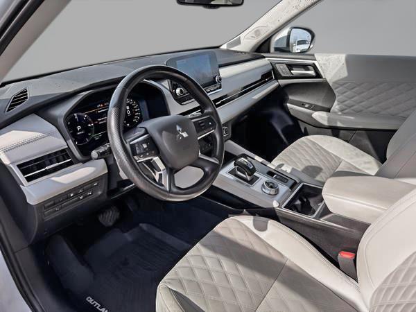 mitsubishi Outlander PHEV 2023 - 14
