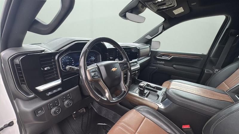 chevrolet Silverado 1500 2023 - 17