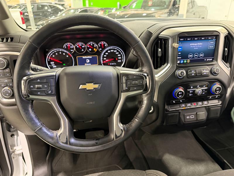 chevrolet Silverado 1500 2021 - 14