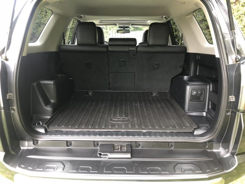 toyota 4Runner 2016 - 32