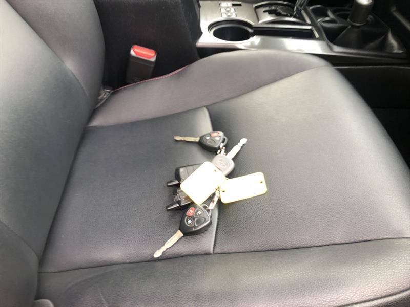toyota 4Runner 2016 - 39
