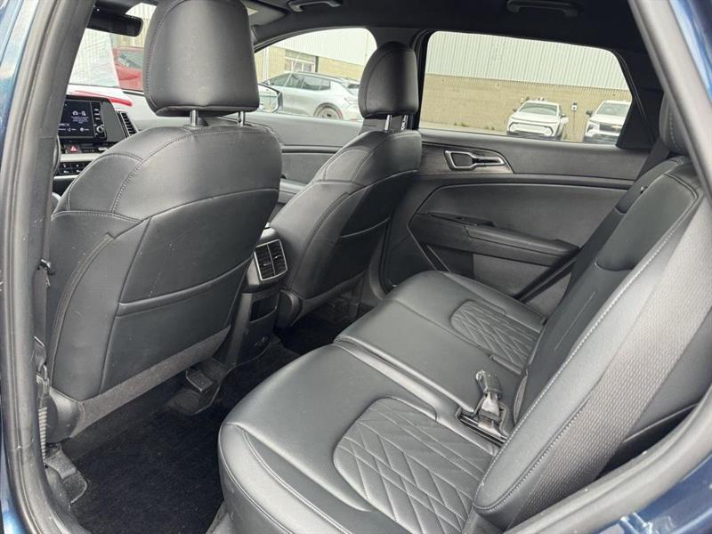 kia SPORTAGE LX 2023 - 16