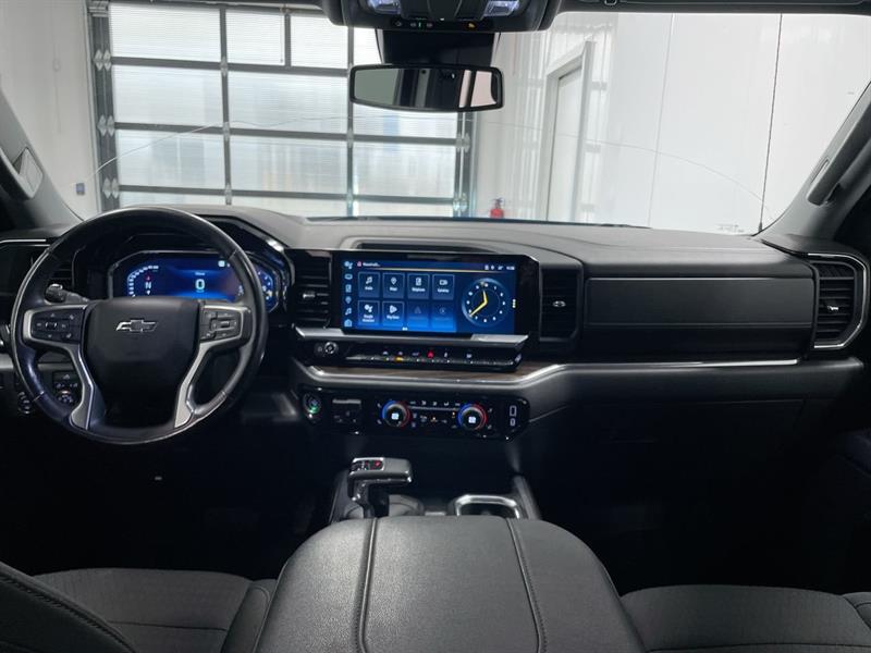 chevrolet Silverado 1500 2023 - 18