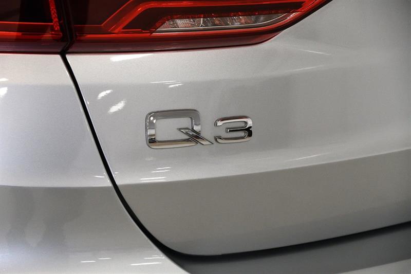 audi Q3 2022 - 9