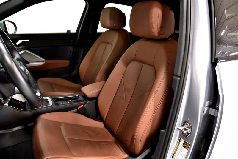 audi Q3 2022 - 16
