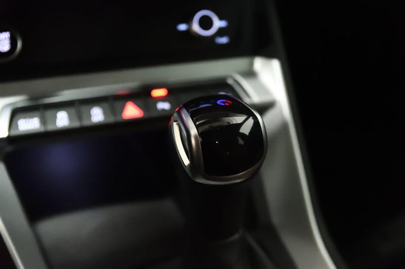 audi Q3 2022 - 24