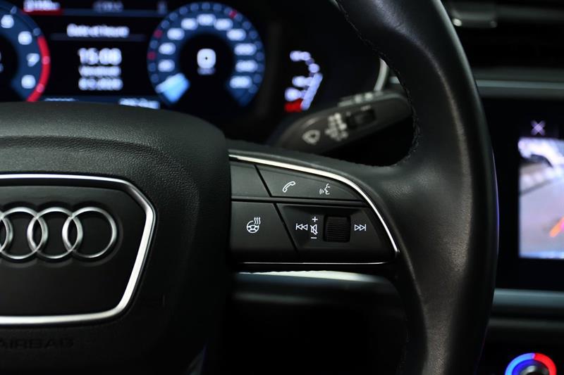 audi Q3 2022 - 25
