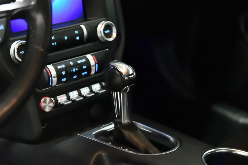 ford Mustang 2021 - 12