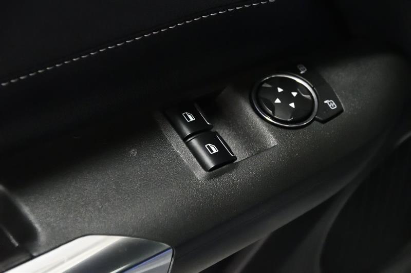 ford Mustang 2021 - 13
