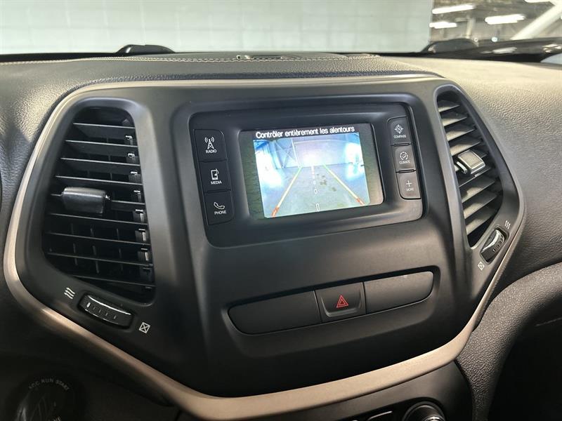 jeep CHEROKEE SPORT  4WD 2016 - 28