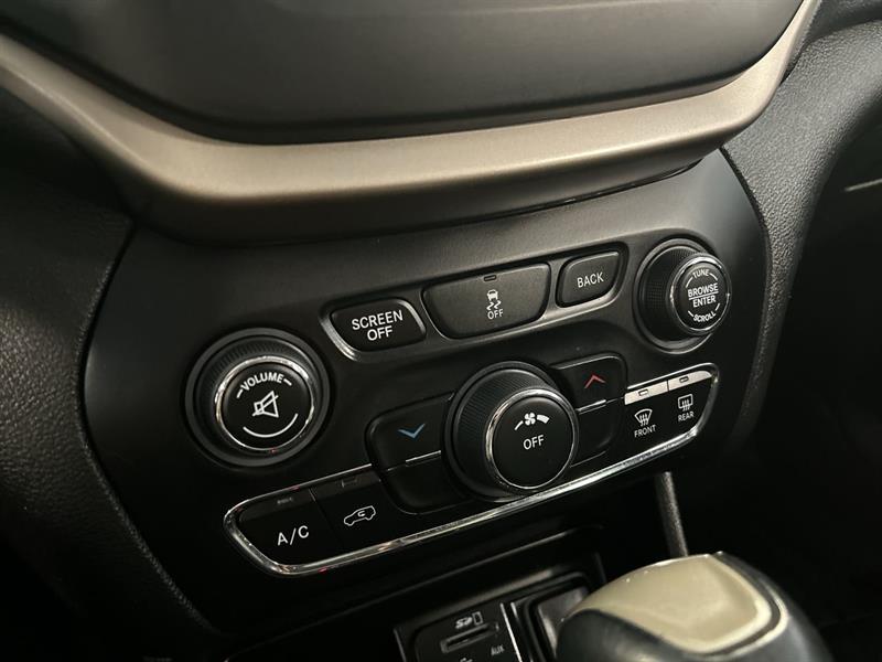 jeep CHEROKEE SPORT  4WD 2016 - 29