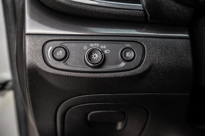 buick Encore 2018 - 17