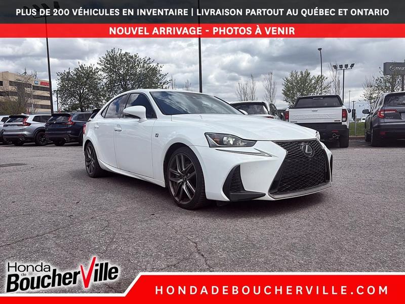 lexus IS 2020 - 11