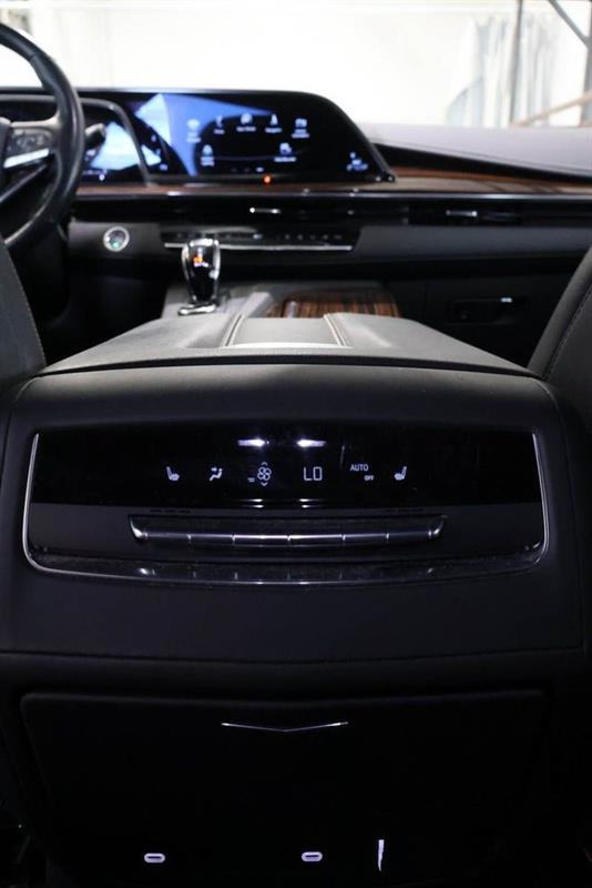 cadillac Escalade 2023 - 34