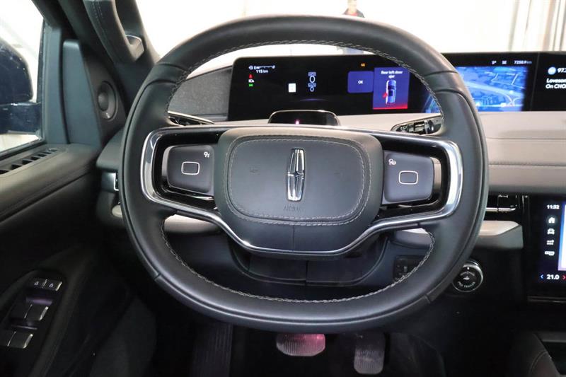 lincoln Navigator 2025 - 18