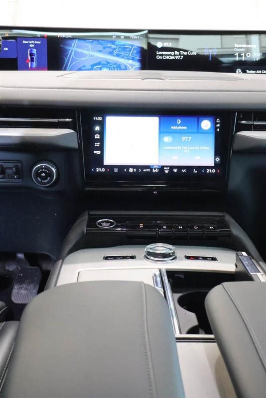 lincoln Navigator 2025 - 23