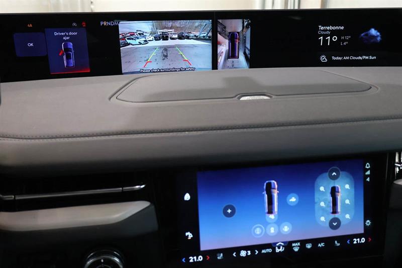 lincoln Navigator 2025 - 25