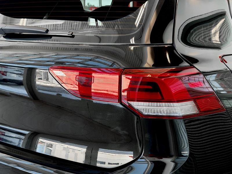 volkswagen Golf R 2025 - 14