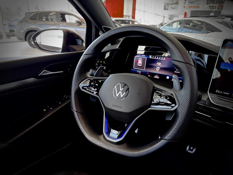 volkswagen Golf R 2025 - 25