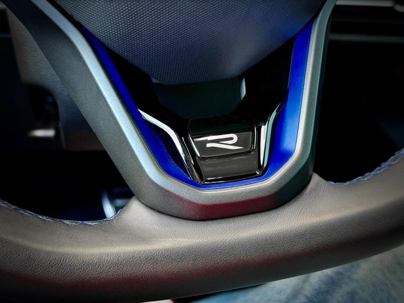volkswagen Golf R 2025 - 32
