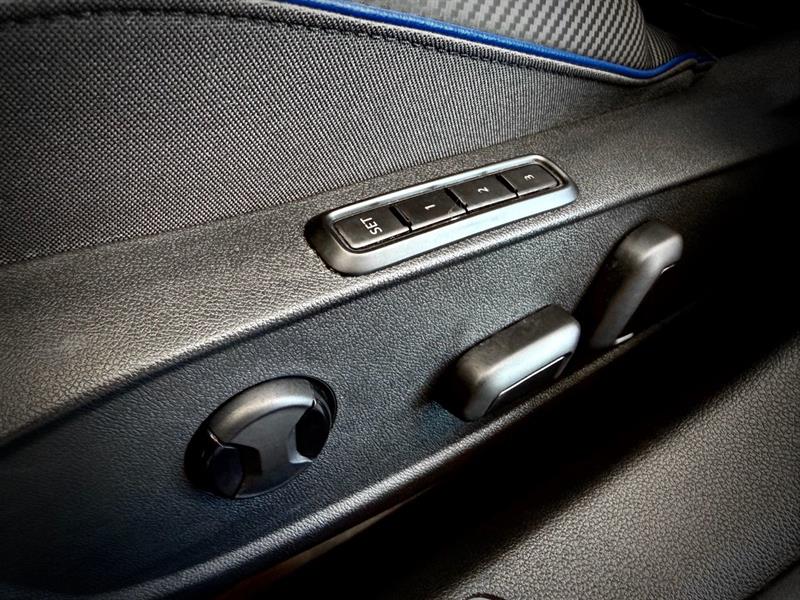 volkswagen Golf R 2025 - 35