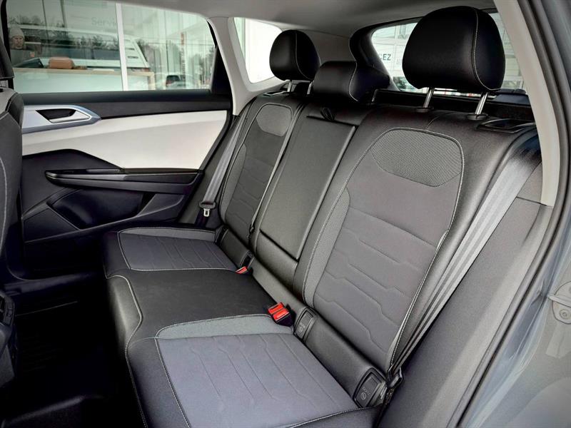 volkswagen Taos 2025 - 12