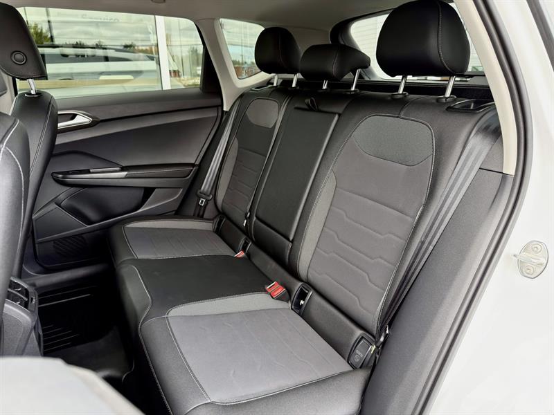volkswagen Taos 2025 - 17