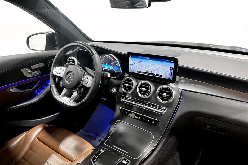 mercedes-benz GLC43 AMG 2022 - 8