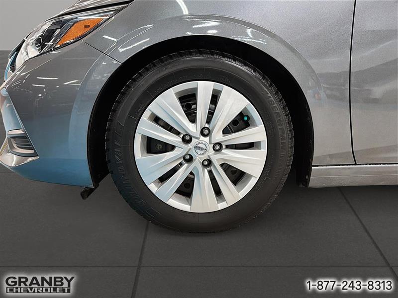 nissan Sentra 2020 - 10