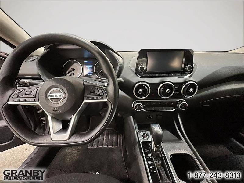 nissan Sentra 2020 - 12