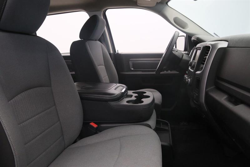 ram 1500 Classic 2023 - 15