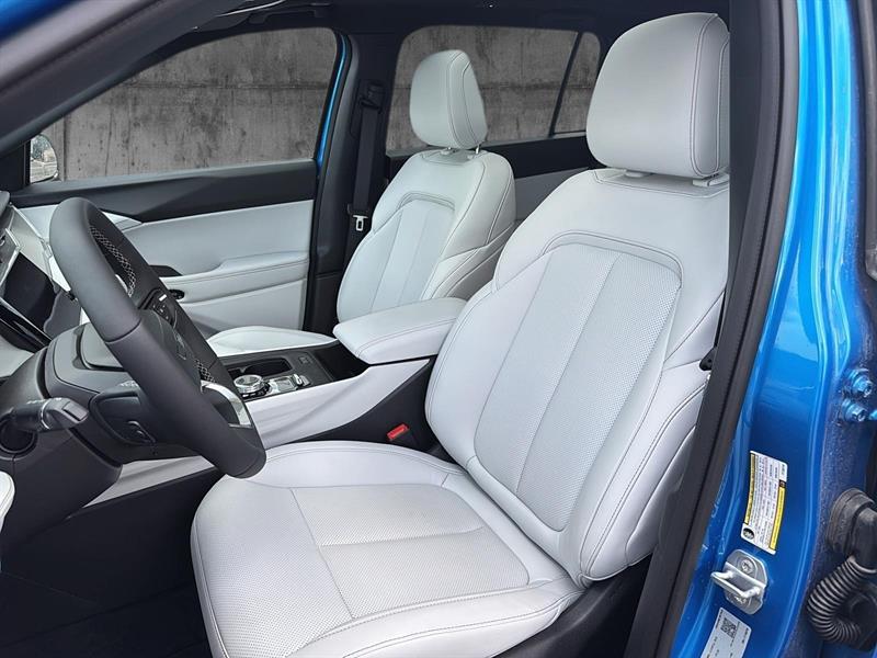 2026 Jeep Grand Cherokee - Image 8