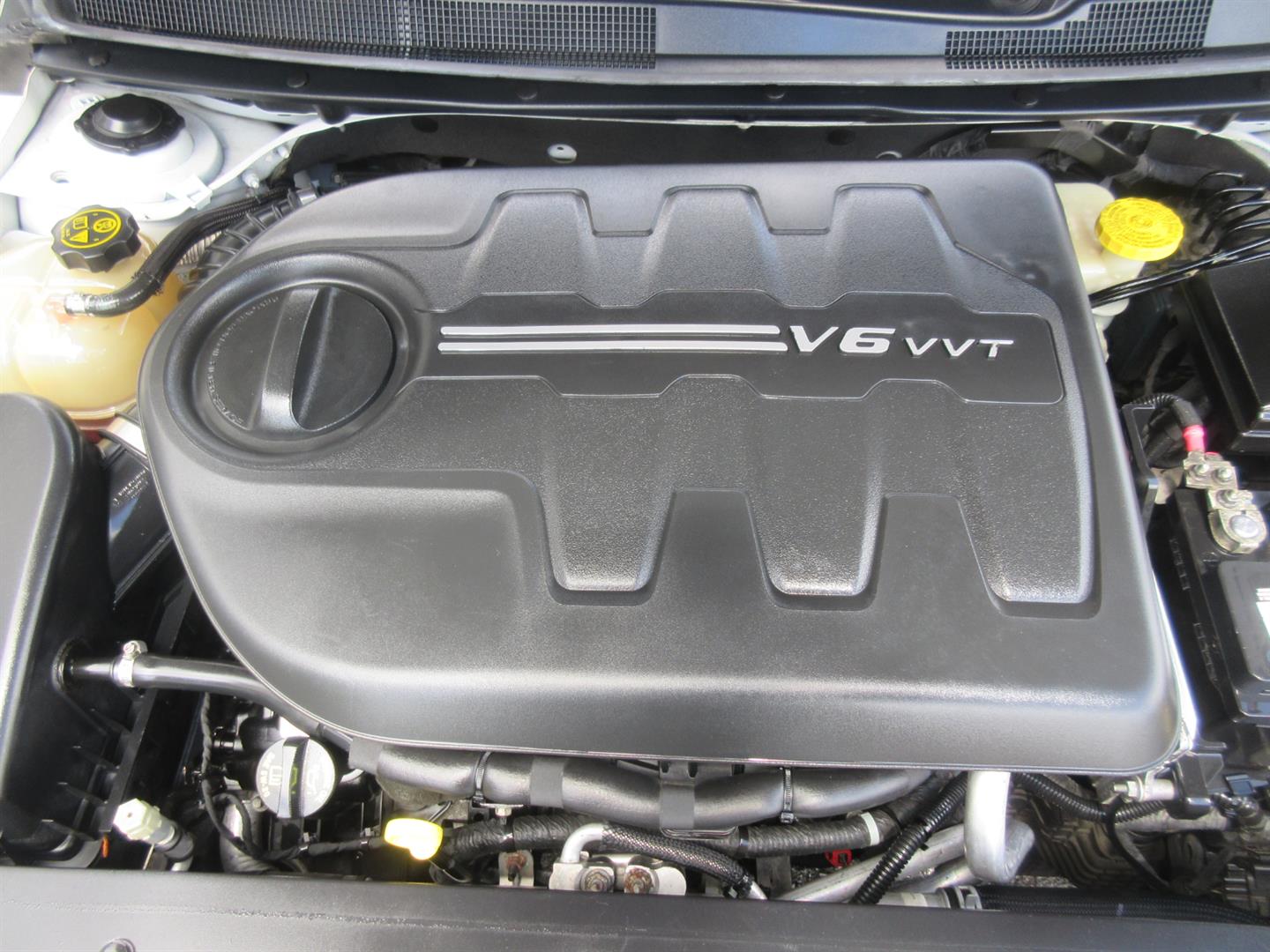 chrysler 200 2015 - 39