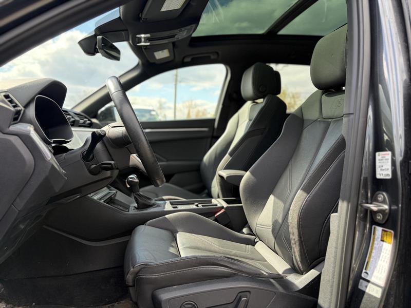 audi Q3 2021 - 8