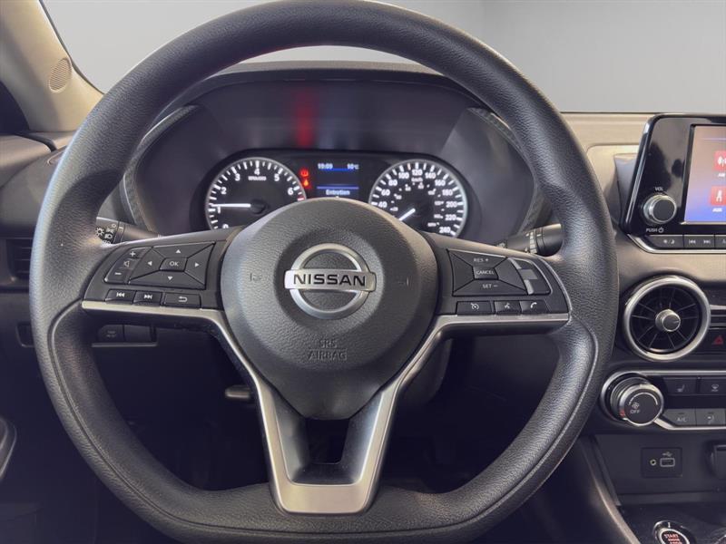 nissan Sentra 2021 - 9