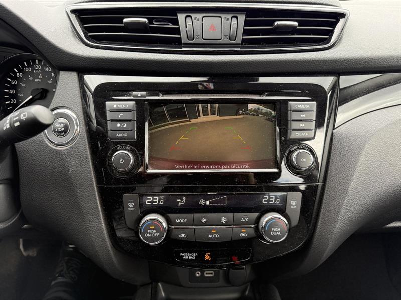 nissan Qashqai 2019 - 16