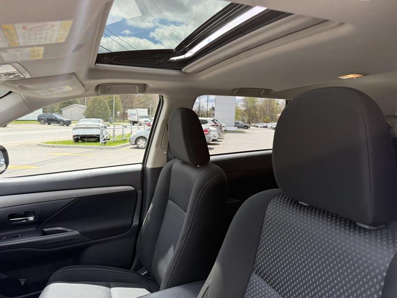 mitsubishi Outlander 2017 - 12